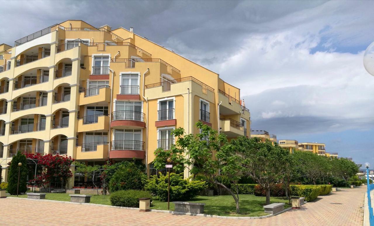 Akb Apartment Sea View Aheloy Zewnętrze zdjęcie